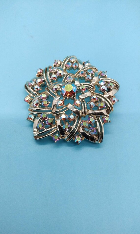 Jewelry, Brooch, Flower, Three Tier, Gold Tone Metal, Center