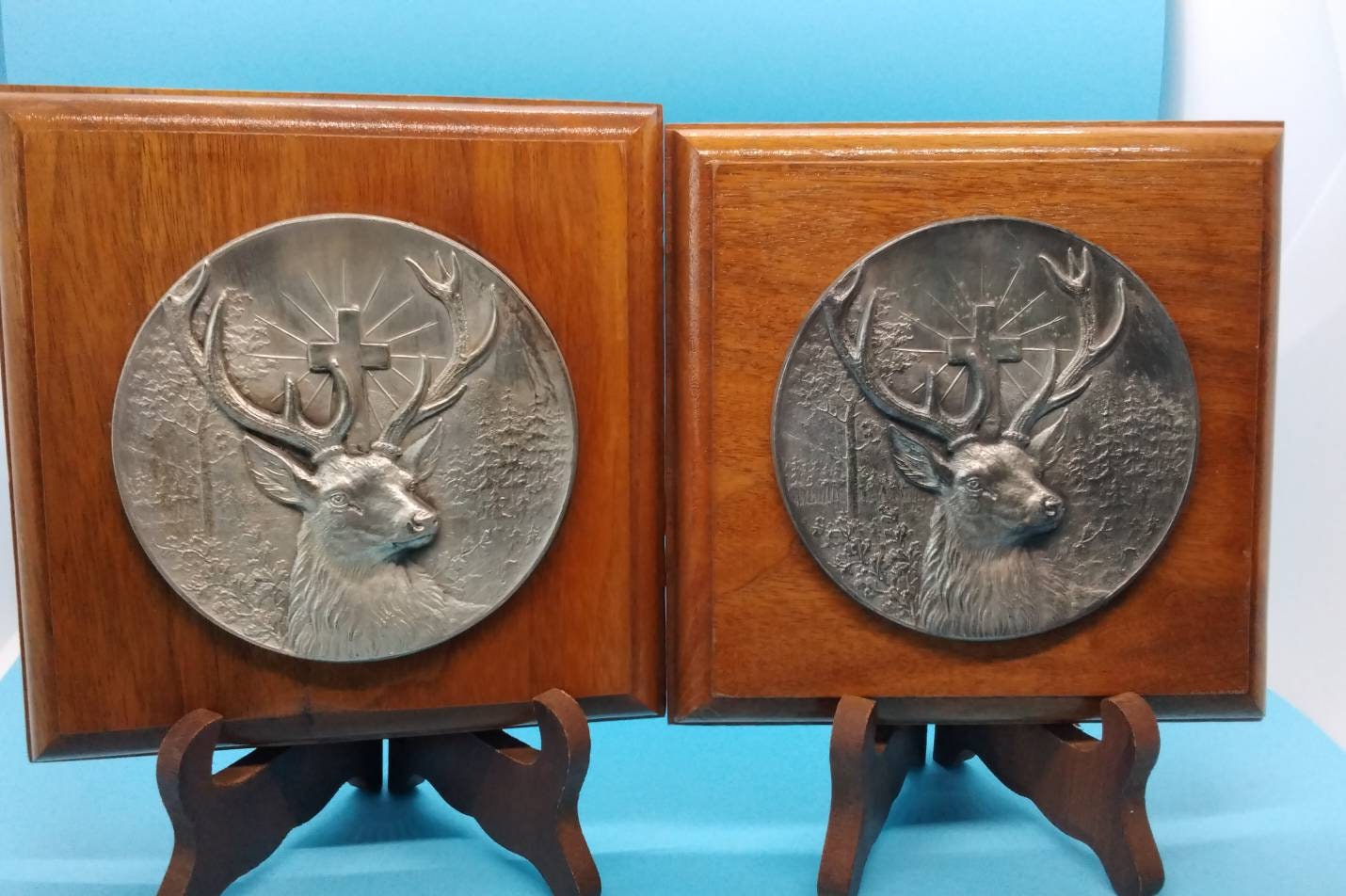 Wall Art Made in Canada Decor Tile Vintage Metal Deer Head Relief