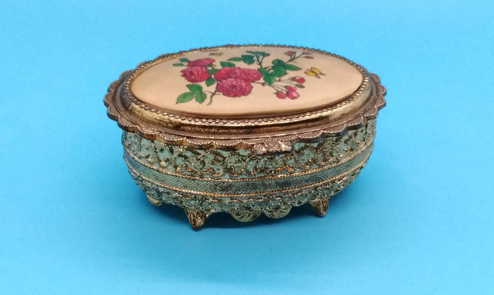 Vintage Trinket or Jewelry Box. Lined With Red Fabric. -  Canada