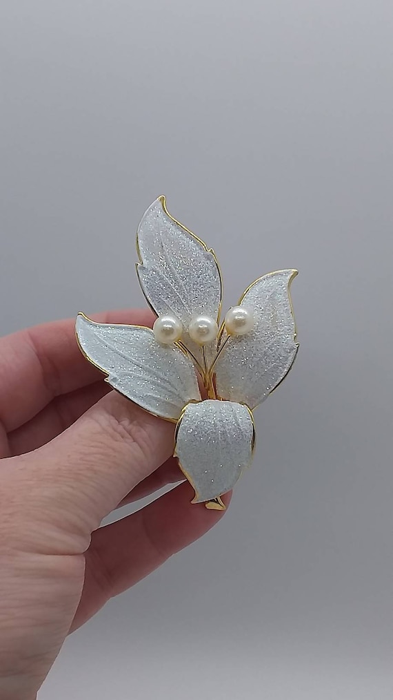 Jewelry, Brooch, Flower, Lily, Easter Lily, White 