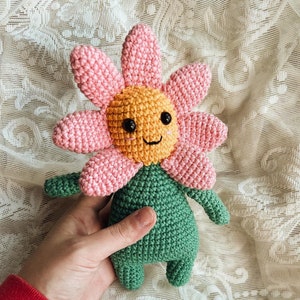 Francine the flower child pattern, crochet amigurumi pattern, amigurumi doll, crochet pattern,beginner crochet