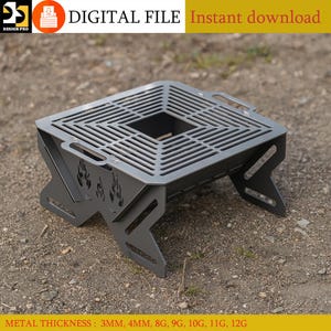 Peut inclure: Un barbecue portable en métal gris avec un dessus en grille carré et des découpes de flammes sur les côtés. Les mots "DIGITAL FILE Instant download" sont dans le coin supérieur droit. Le texte "METAL THICKNESS: 3MM, 4MM, 8G, 9G, 10G, 11G, 12G" est en bas.