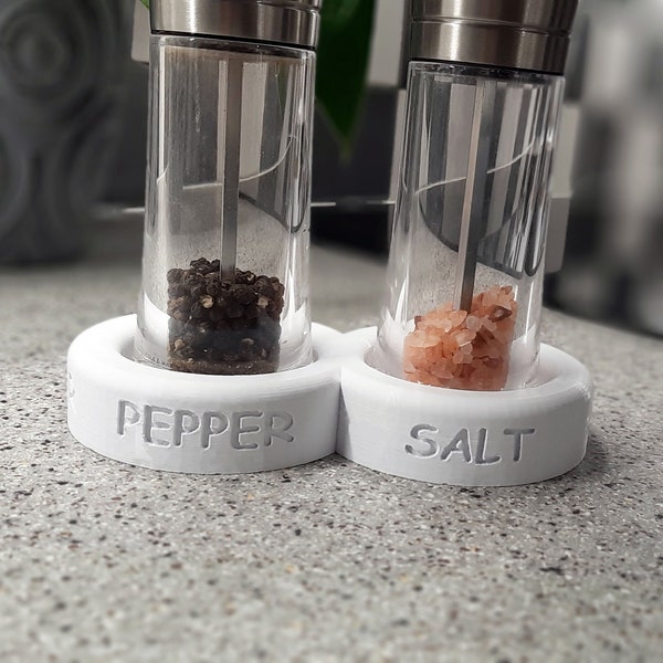 Stylish Salt & Pepper Mill Tray