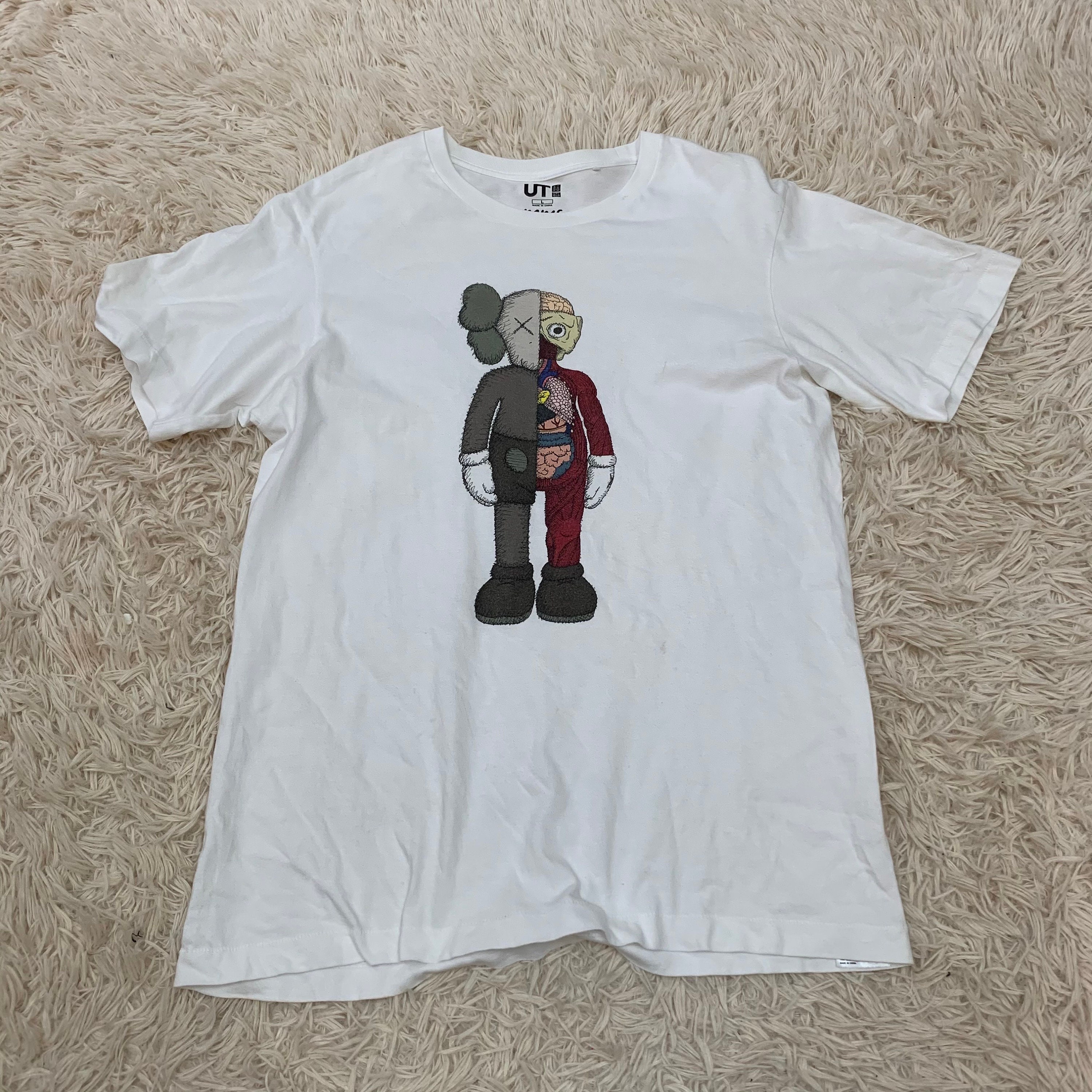 US SELLER: KAWS x UNIQLO Summer T-Shirt "Pink BFF"