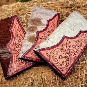 Carteira estilo sudoeste com duas dobras - Com couro trabalhado e pele genuína, carteira / clutch / bolsa