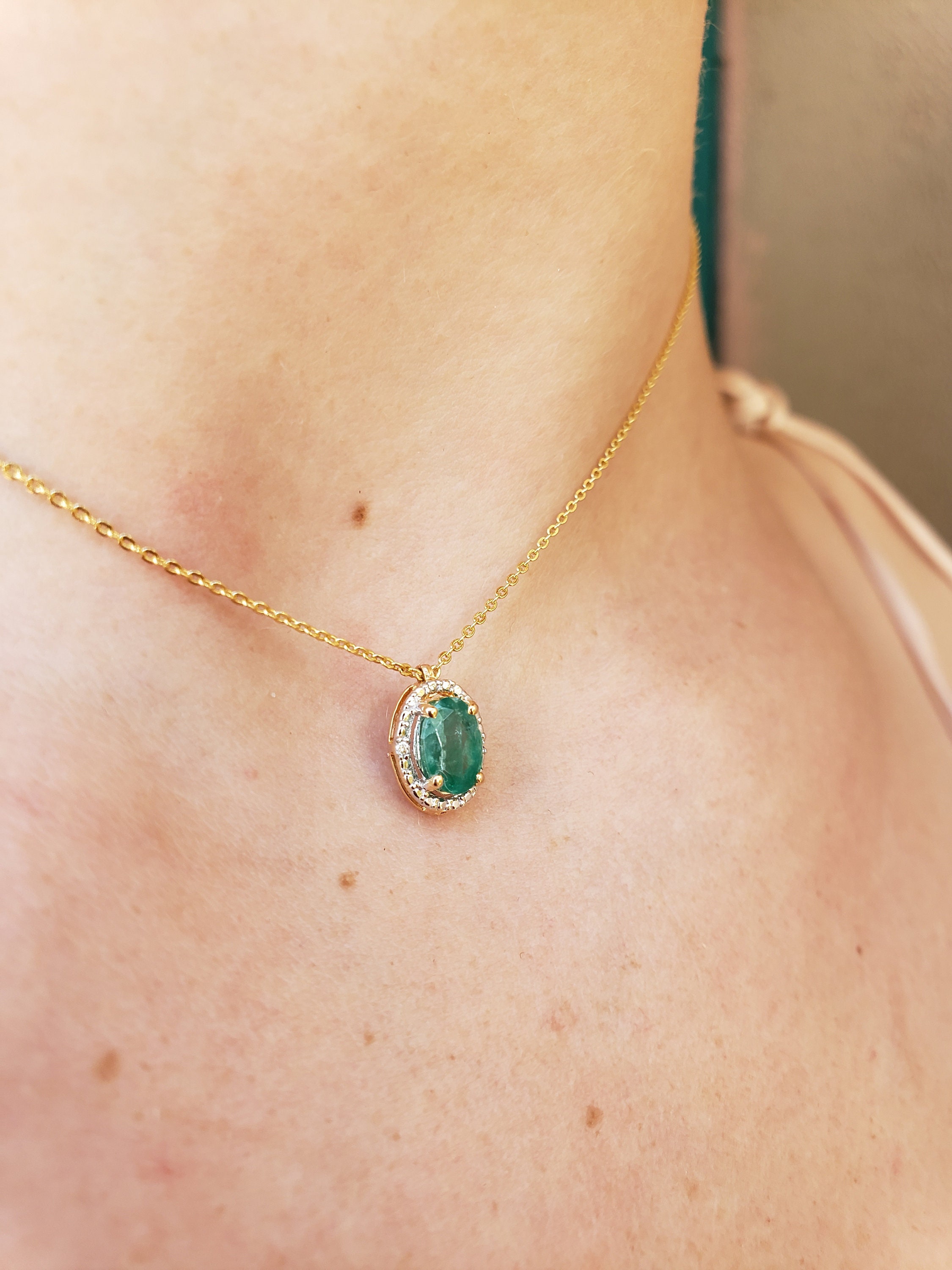 Collar natural de esmeraldas y diamantes de Zambia en 14k Etsy