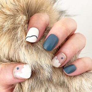 Handmade Glossy Green Press On Nails: Short Square Gold Tip
