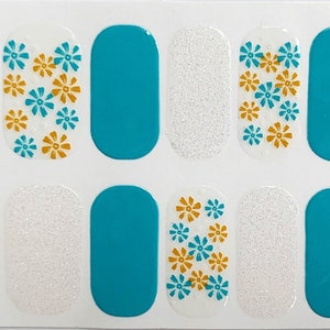 Blue Flower Nail Polish Strips: Glimmer Nail Wraps