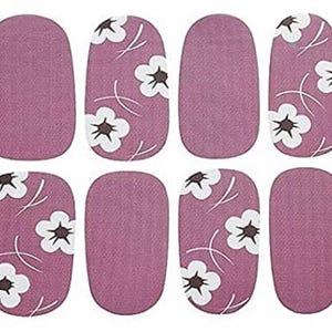 Purple Flower Nail Polish Strips: Easy DIY Nail Wraps