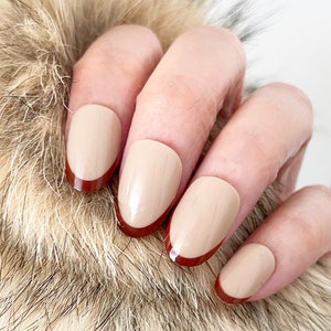 Handmade Press On Nails | Round Press On Nails | Glossy Brown French Tips Nails | Fake Nails | False Nails | Glue On Nails (N-214)