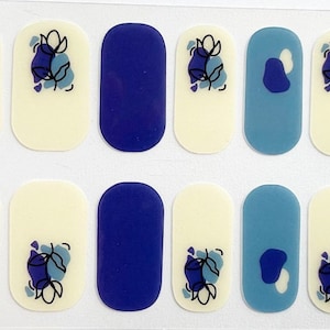 Blue Flower Nail Polish Strips: Easy Application Nail Wraps