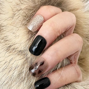 Handmade Glossy Ombre Press On Nails: Short Square Fake Nails