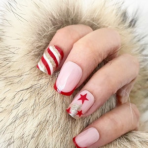 Red Star Glitter Press On Nails: 4th of July Square False Nails