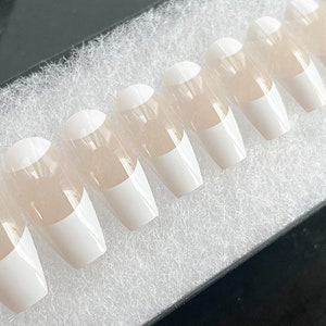 Handmade Press On Nails | Glossy White French Tip Coffin Nails | Fake Nails | False Nails | Glue On Nails (N-290)