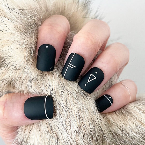 Handmade Press On Nails | Matte Black Abstract Lines Square Nails | Fake Nails | False Nails | Glue On Nails #034