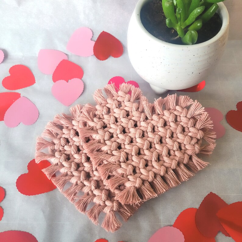 Macrame heart coasters, set of 2, Valentines Day, Valentines gift, coaster set, boho coaster Pale Pink