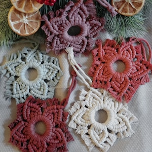 Macrame Ornaments, Macrame Snowflake, Star Ornament, Handmade ornament, Christmas Ornaments, Boho Christmas, Holiday Gift, Teacher gift