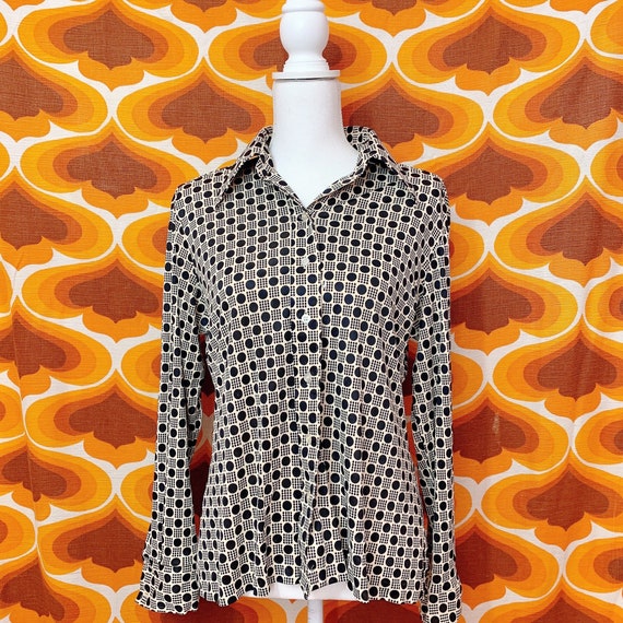 Op Art Polka Dot Psychedelic 1960s / 1970s Button… - image 1