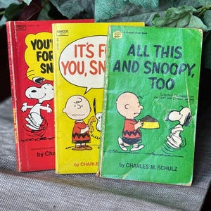 Set of 3 Snoopy/Peanuts Cartoon Paperback Books