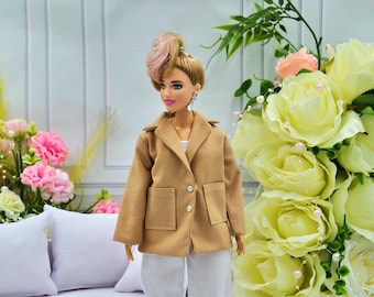 Classic Beige Doll Jacket, Curvy Doll Clothes, 1/6 Scale