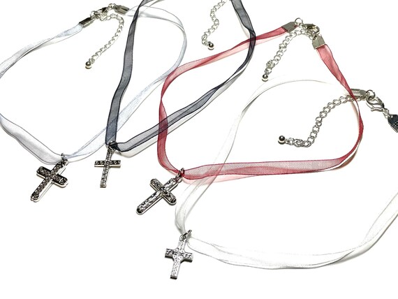 Lana del 2024 rey cross necklace