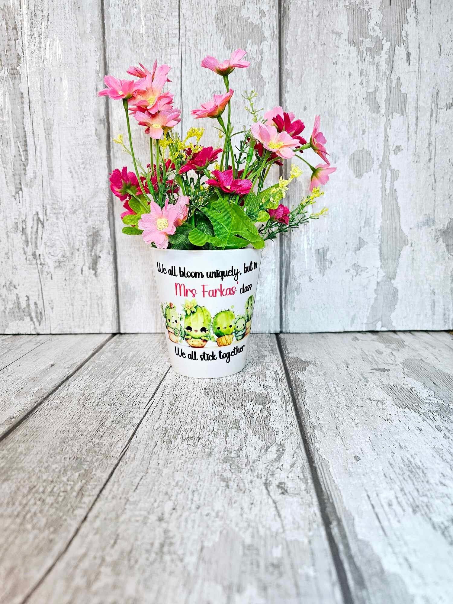 Personalised Teacher Gift TA Teaching Assistant Ceramic Plant Pot | Cute Cactus Gift Design | Name Flower Flower Pot | Christmas Gift Ideas - Thumbnail 3