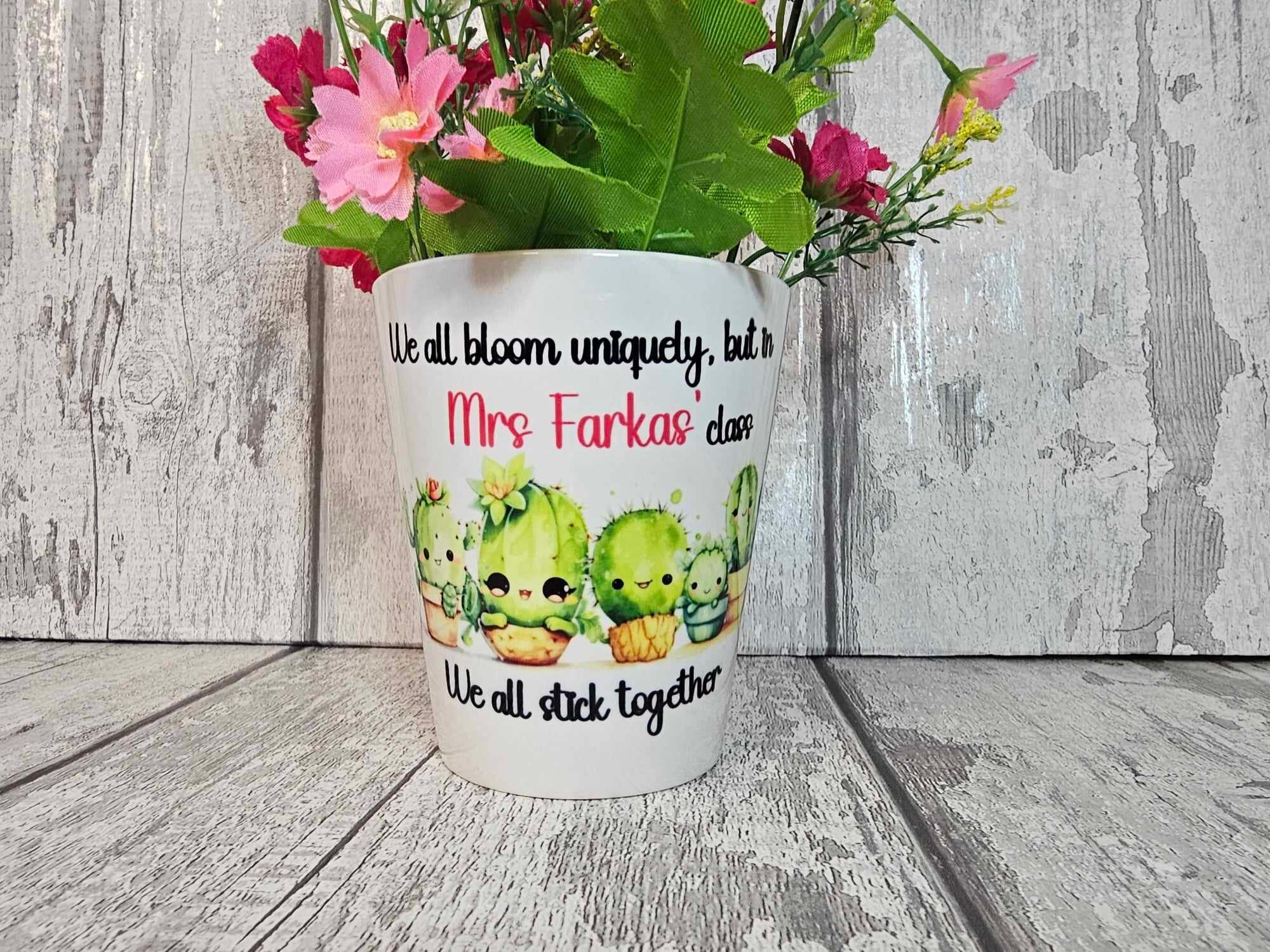 Personalised Teacher Gift TA Teaching Assistant Ceramic Plant Pot | Cute Cactus Gift Design | Name Flower Flower Pot | Christmas Gift Ideas - Thumbnail 2