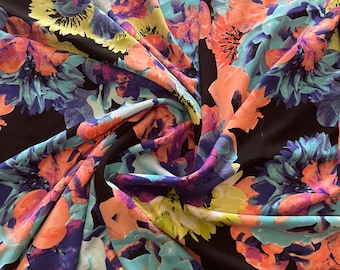 Zwarte bloemenprint veelkleurige crêpe de Chine polyester stof - op maat gesneden