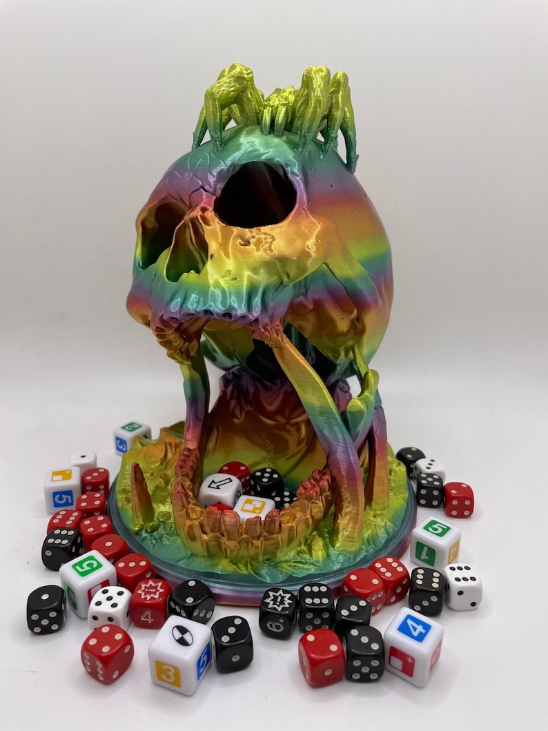 Deserts Kiss Skull Dice Tower 3D Printed Dice Roller Etsy