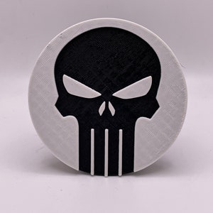 Punisher | Trailer Hitch Cover | Tow Hitch Cover | Receiver Hitch Cover | Skull | 3D Printed