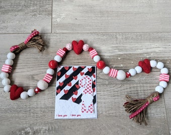 Valentine&#39;s heart garland, Valentine&#39;s red and pink garlands