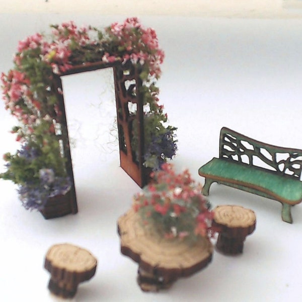 Quarter scale Fairy Garden Set of 4 pieces