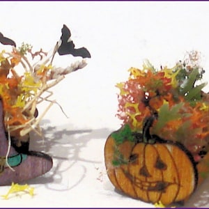 Witch Hat and Pumpkin Crates - Quarter Scale Halloween Miniatures