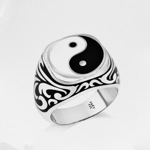 Tai Chi 925 Sterling Silver Signet Ring for Men, Meditation Ring Yin Yang Ring For Men Enamel Ring For Man Yin Yang Ring Jewelry for Women