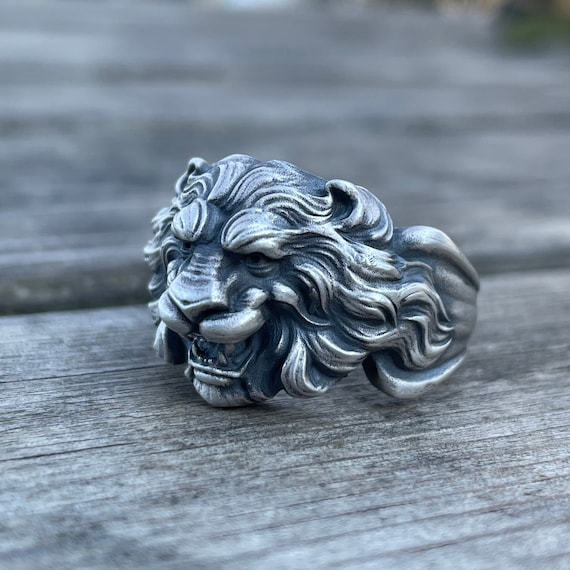 Men's Plain Lion Ring, Plain Silver Ring, Newly Design Aggressive Lion Ring,  925 Sterling Silver Jewelry, Valentine's Gift for Him, Hard Man - Etsy  Canada | Silver rings, Lion ring, Plain silver rings