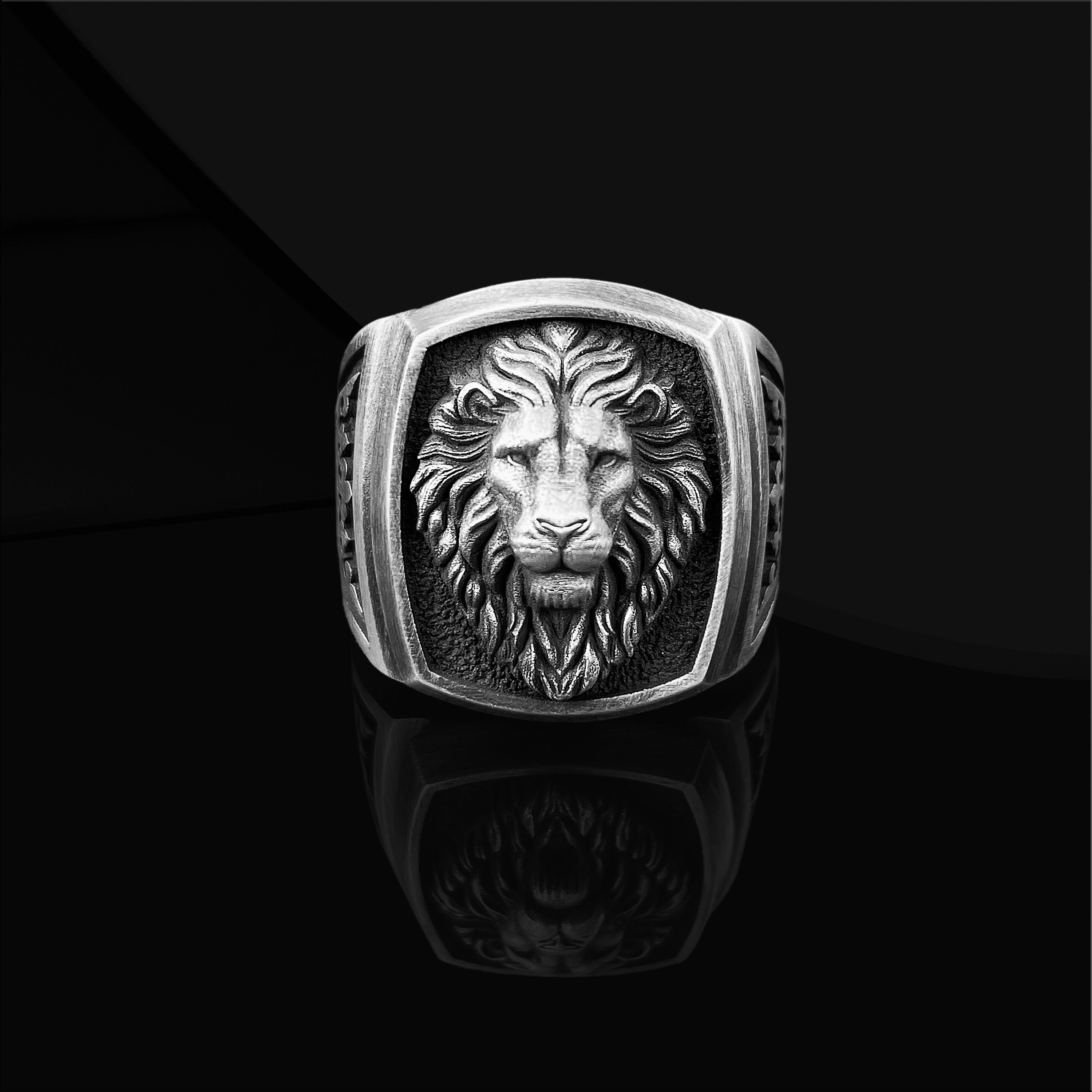 Bague Lion En Argent - Taille 68 - Occasion - Bijou Masculin Ou Féminin