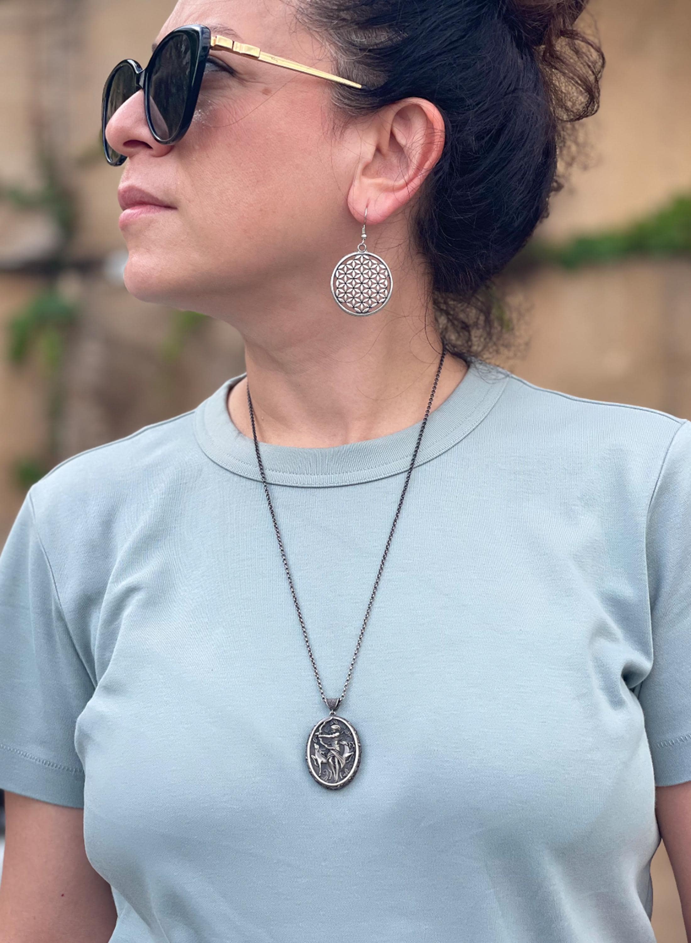 服/ファッション PeterStone: Diana Goddess Silver Pendant The Diana Pendant - Trilogie