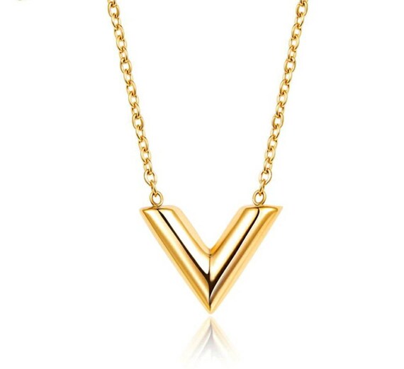 V necklace. Silver chevron necklace. V letter necklace. 18K gold plated V  chevron necklace. 18K rose gold V letter necklace.