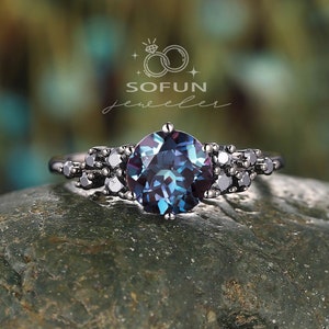 Vintage Round Alexandrite Engagement Ring, Unique Black Promise Ring , Rhodium Black Bridal Ring, Black Wedding Ring Gothic Anniversary Ring