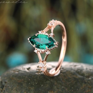 Vintage Marquise Cut Emerald Engagement Ring, Unique 14K Rose Gold May Birthstone Promise Ring, Silver Emerald Wedding Ring Gift for Women