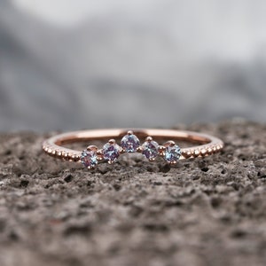 Unique V Shaped Alexandrite Wedding Band, 14K Rose Gold Vintage Curve Stackable Matching Band Alexandrite Engagement Ring Enhancer for Women