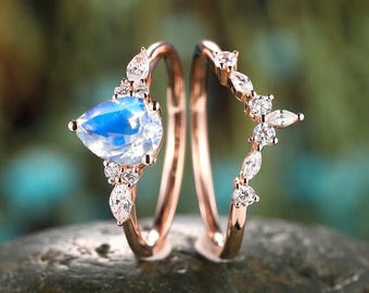 Ensemble de bagues de fiançailles en pierre de lune taille poire vintage, parure de mariage en or rose 14 carats, bague de promesse unique en pierre de lune, cadeau de naissance de juin pour elle