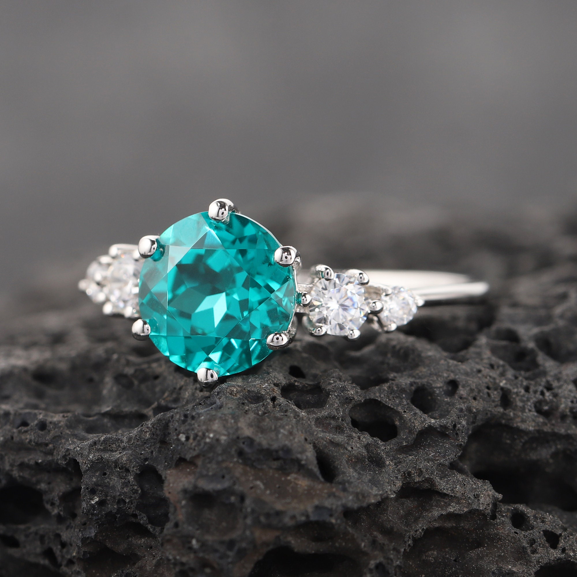 Vintage Round Cut Neon Blue Paraiba Tourmaline Engagement Ring, Unique Vintage Round Cut Neon Blue Paraiba Tourmaline Engagement Ring, Unique