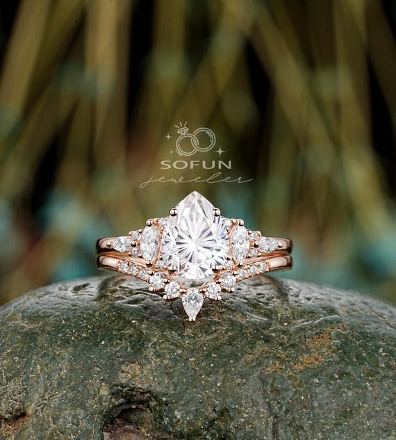 Moissanite Best Engagement Rings Brilliant Firework Pear Cut