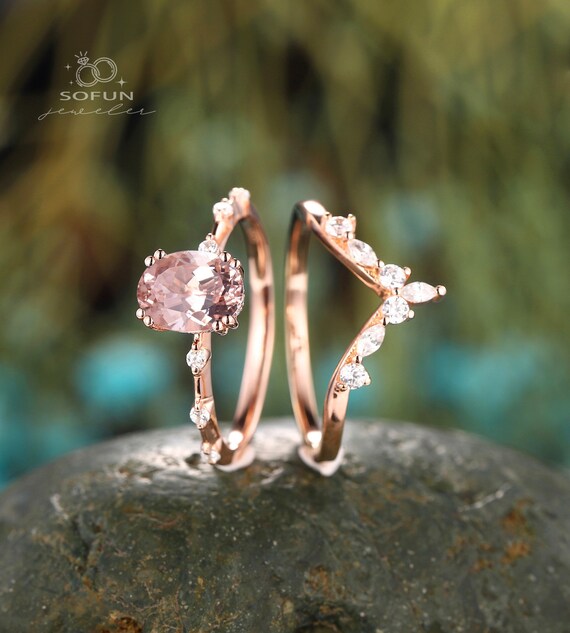 Juego de anillos de compromiso vintage de morganita rosa con forma