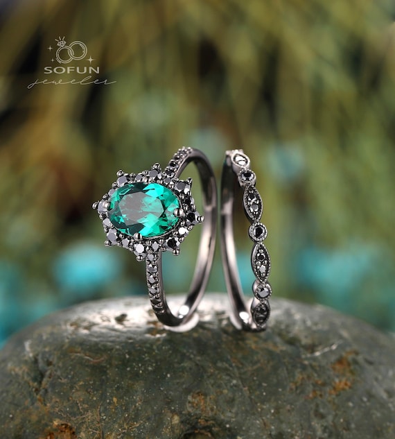 Black Gold Oval Emerald Halo Engagement Ring Set, Gothic Emerald Promise  Ring Set, Rhodium Black Emerald Bridal Set, Black Wedding Ring Gift