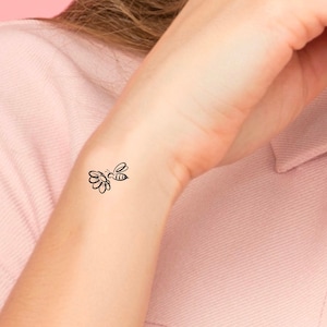 Bee flower Temporary Tattoo