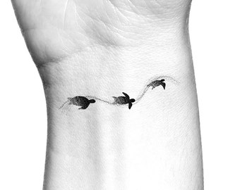 3 Sea Turtles Temporary Tattoo / choose number of turtles / Family tattoo