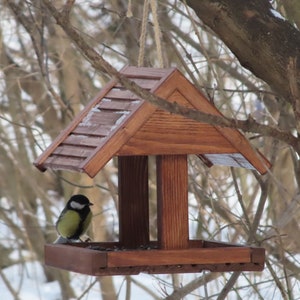 Hanging wood bird feeder, Handmade bird house Squirrel feeder Bird feeders for the outdoors Bird feeder table Birdfeeder