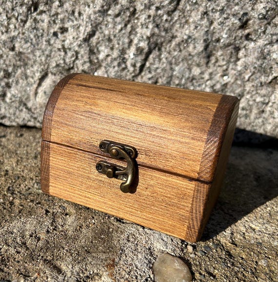 Small Wooden Treasure Chest, Mini Pirate Chest Wooden Trunk Small